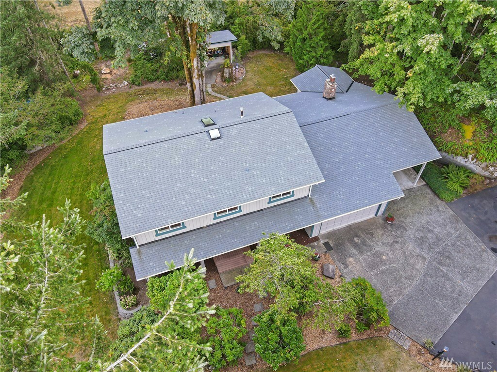 Property Photo:  19917 NE 194th St  WA 98077 