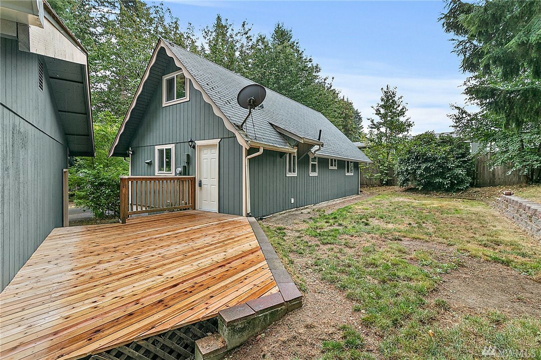 Property Photo: 71 NE Schooner Lp WA 98528