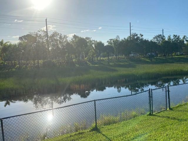 Property Photo: 1184 Hatteras Circle FL 33413