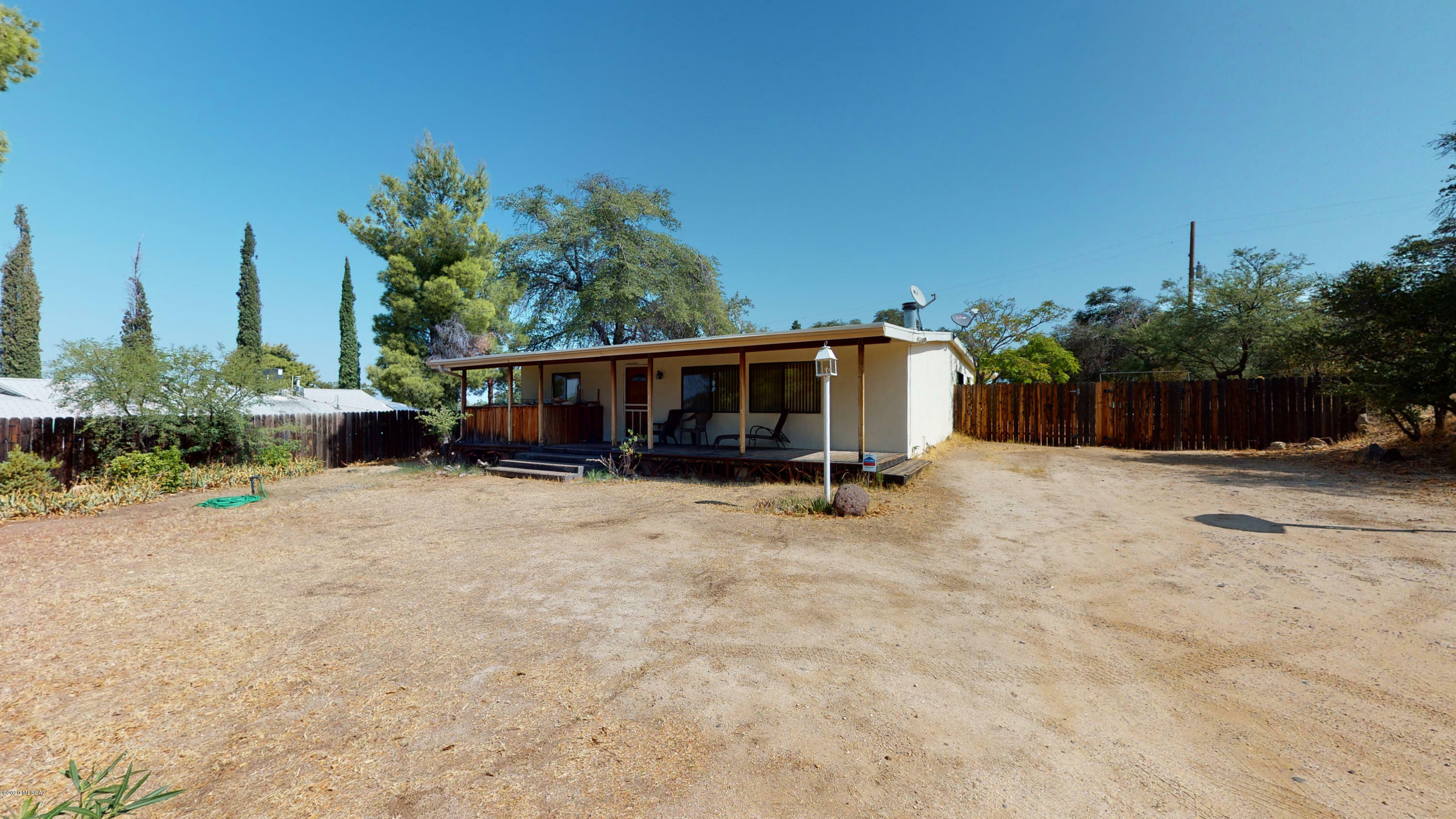 Property Photo: 650 W Camino Yucca AZ 85623