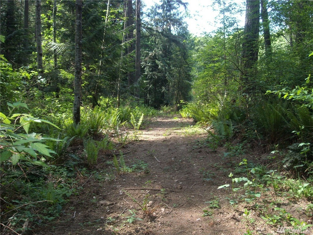 Property Photo:  18770 Noll Rd NE  WA 98370 