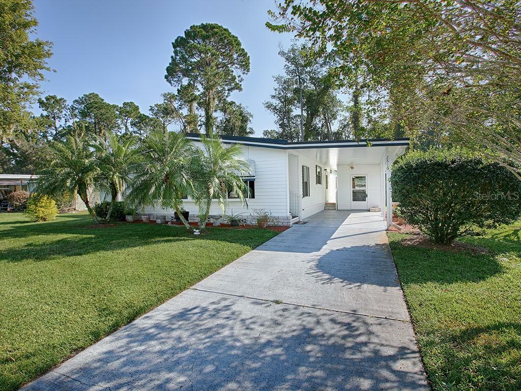 Property Photo:  2816 Manatee Road  FL 32778 