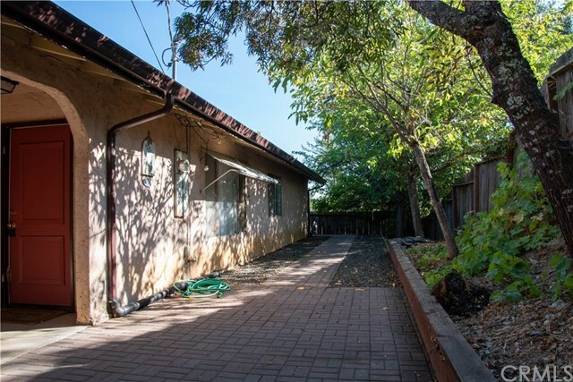 Property Photo: 415 Fairview Way CA 95453