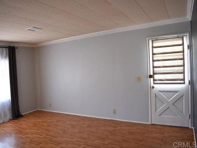 Property Photo: 1506 Oak Drive Spc 124 CA 92084