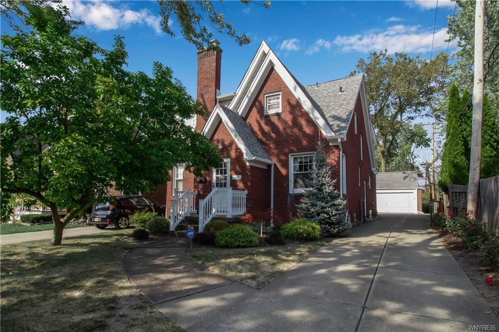 Property Photo: 422 Argonne Drive NY 14217