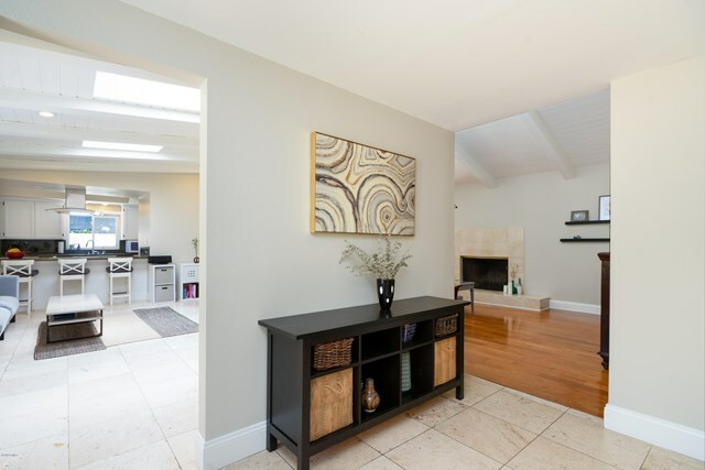 Property Photo:  1392 La Jolla Drive  CA 91362 