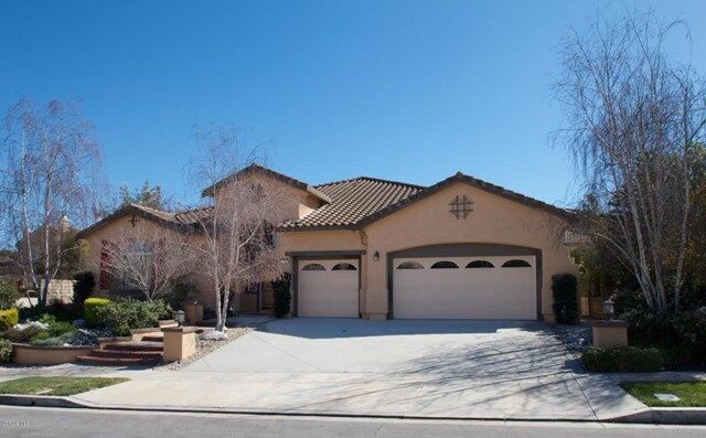 Property Photo:  5278 Via Jacinto  CA 91320 