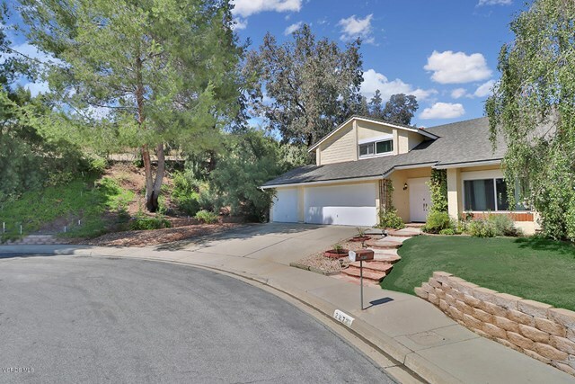 Property Photo:  2872 Coneflower Street  CA 91360 