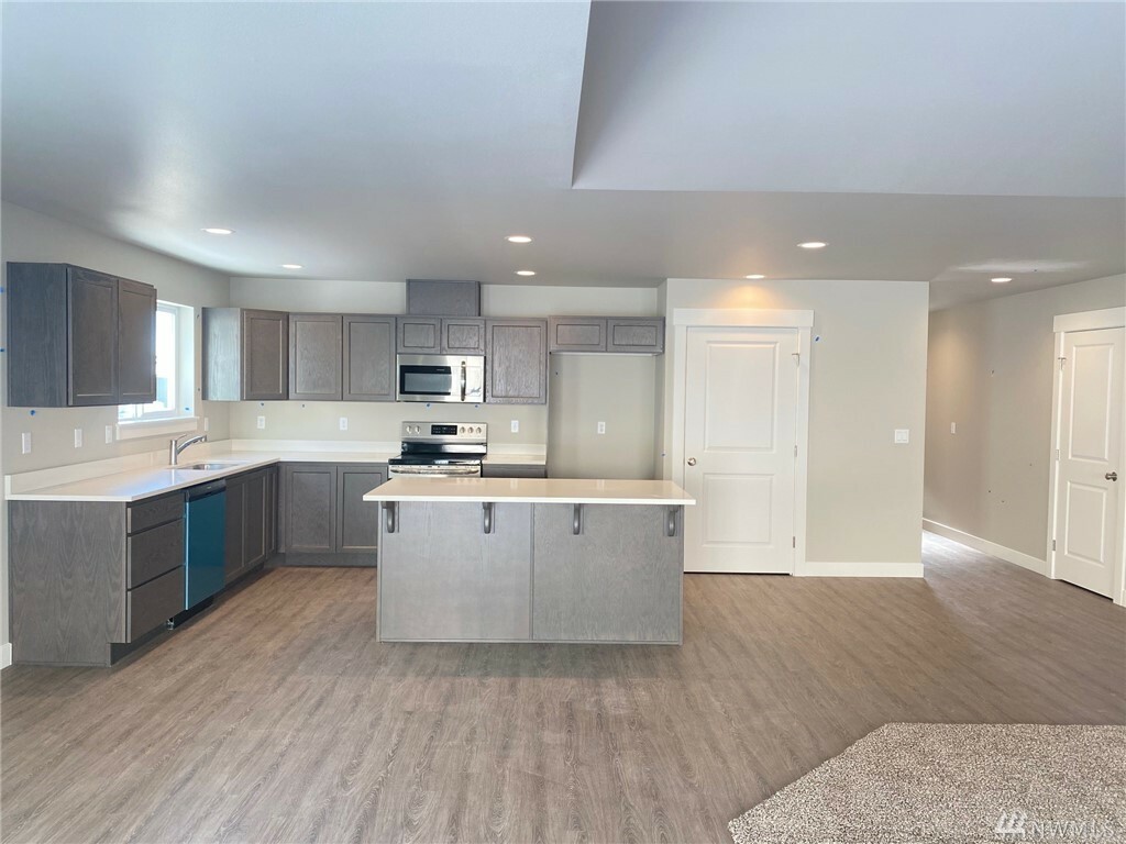 Property Photo: 2269 S Mystical Lp WA 98802