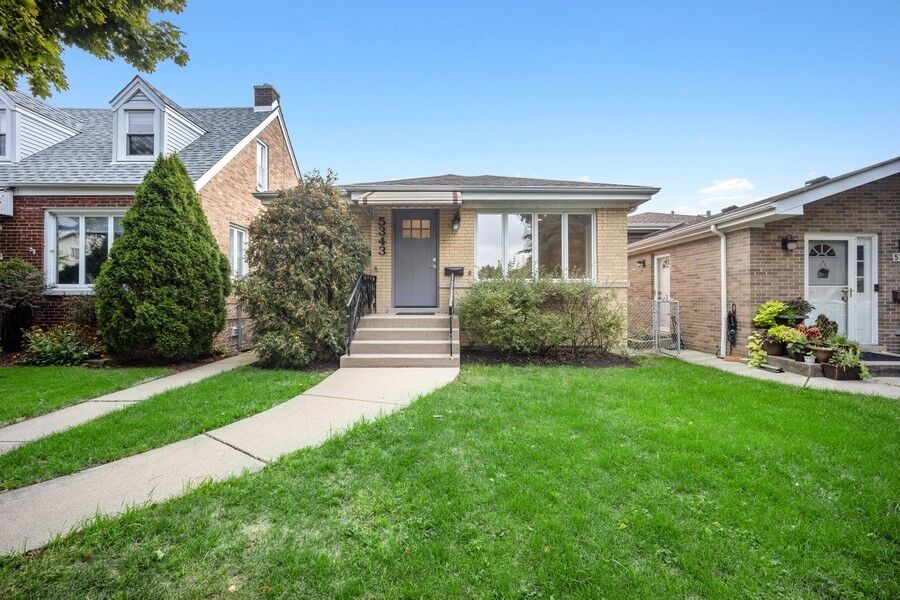 Property Photo:  5343 North Moody Avenue  IL 60630