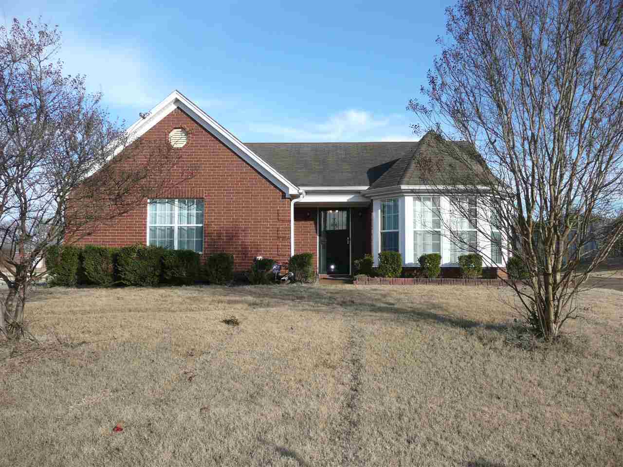 Property Photo:  370 Village Dr W  TN 38060 