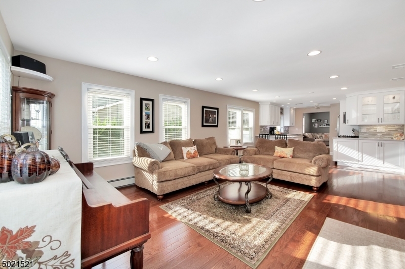 Property Photo:  42 Franklin Ave  NJ 07444 