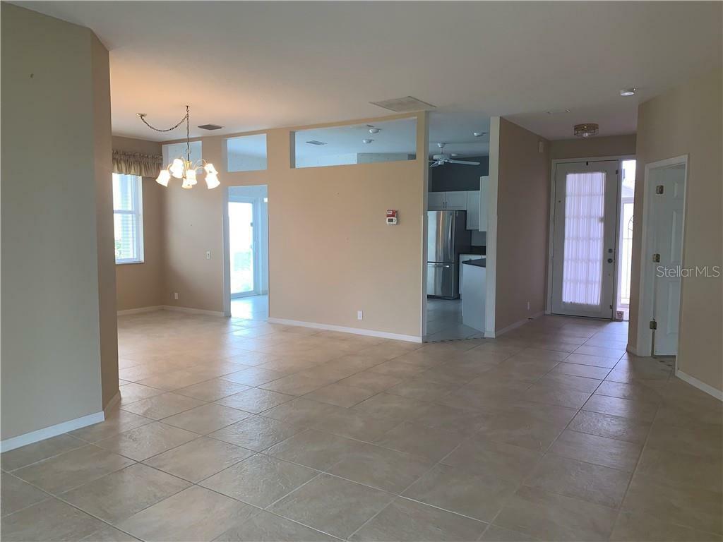 Property Photo:  4863 Orange Tree Place  FL 34293 