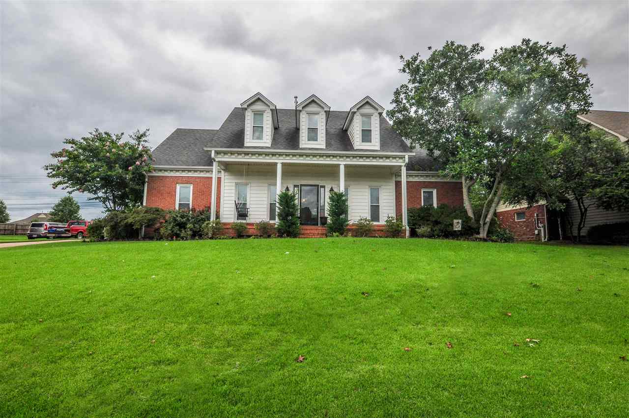 Property Photo:  1300 Pinnacle Point Dr  TN 38017 