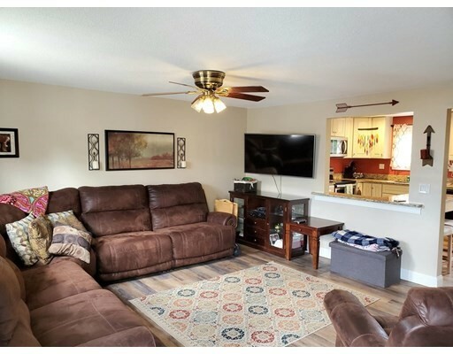 Property Photo: 66 Yorktown Ct 66 MA 01020