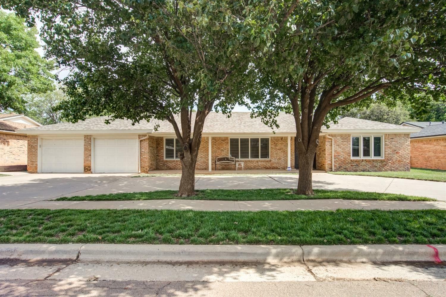 Property Photo:  5522 78th Street  TX 79424 