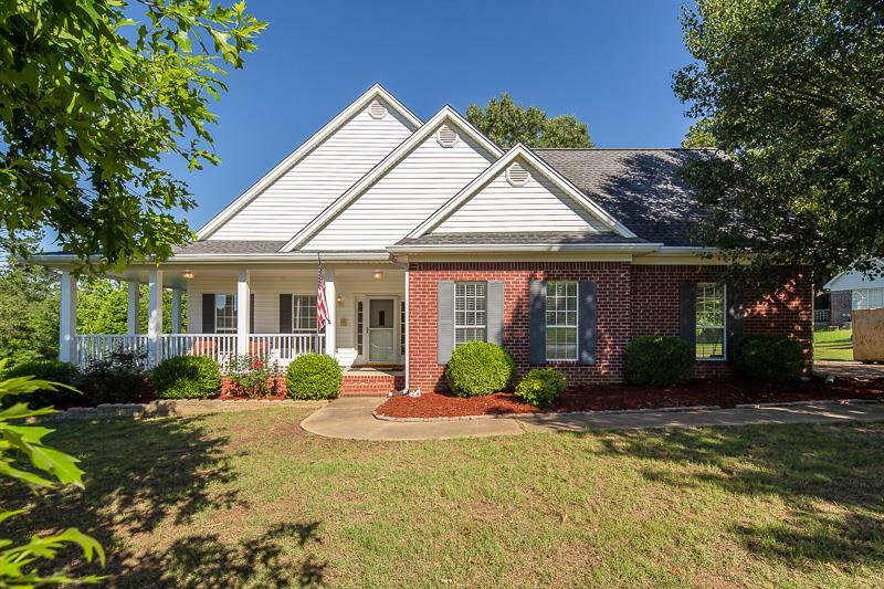 Property Photo:  3685 Cypress Plantation Rd  MS 38654 