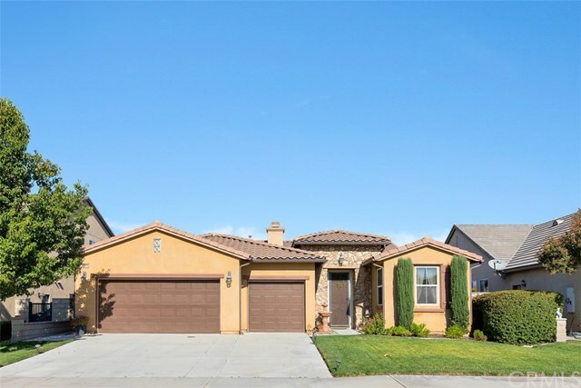 Property Photo:  32840 Shephard Court  CA 92596 