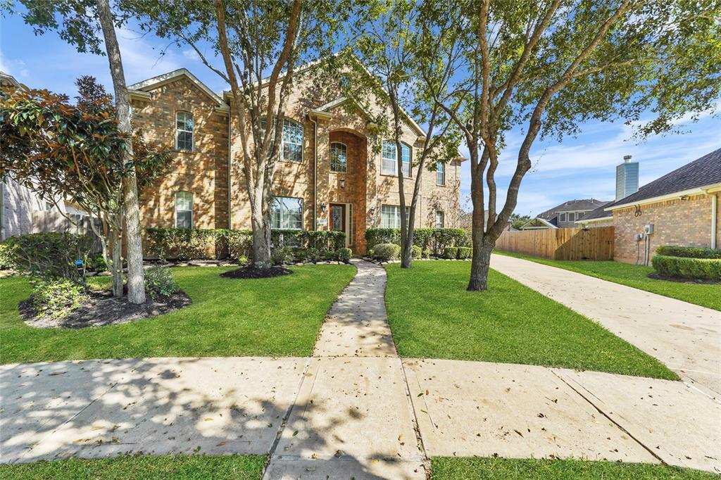 Property Photo: 3522 Cornwall Court TX 77459