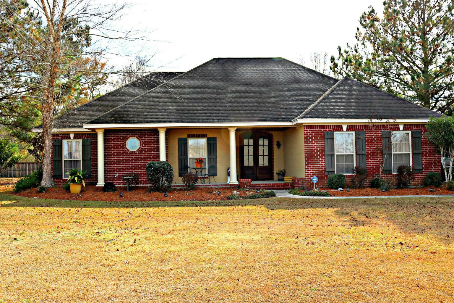 Property Photo:  26 Ridgeside  MS 39402 