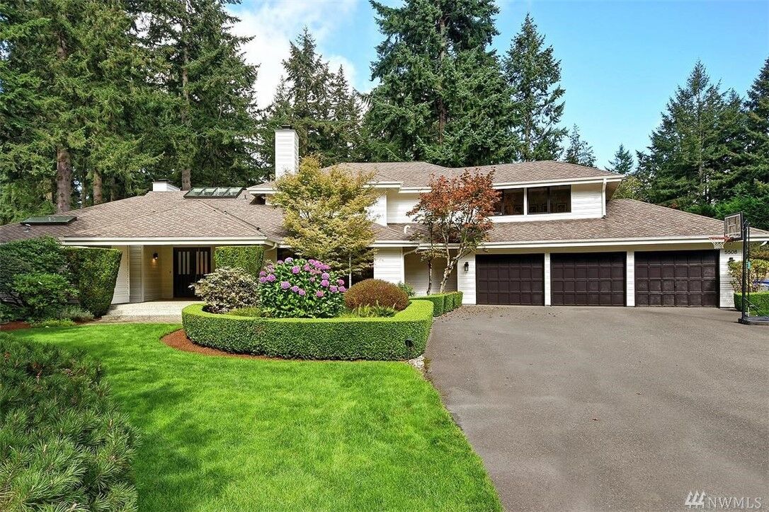Property Photo: 5508 132nd Avenue NE WA 98005