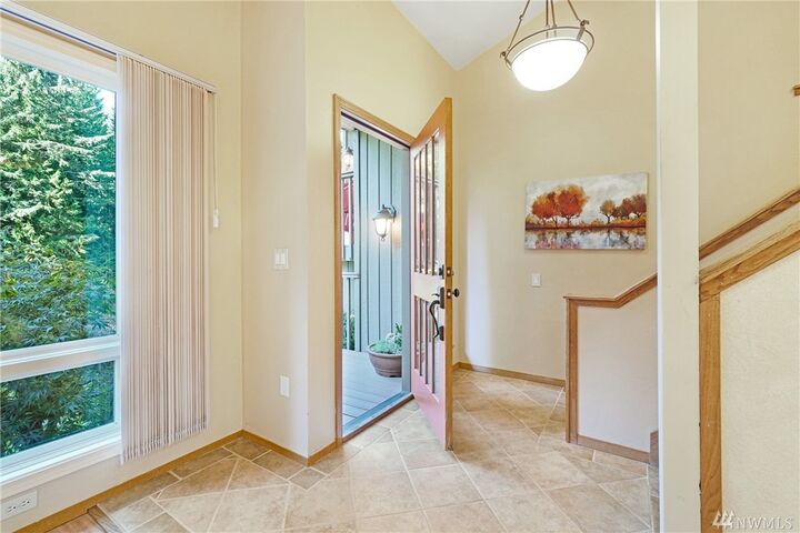 Property Photo: 22911 NE 46th St WA 98053