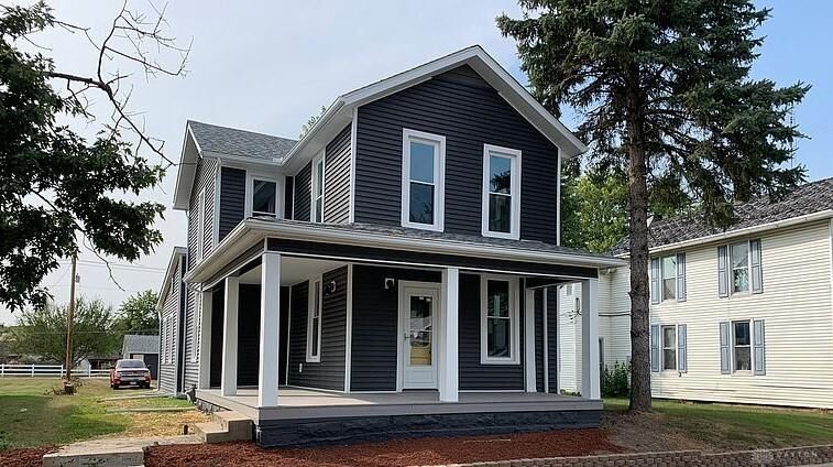 Property Photo:  811 N Barron Street  OH 45320 