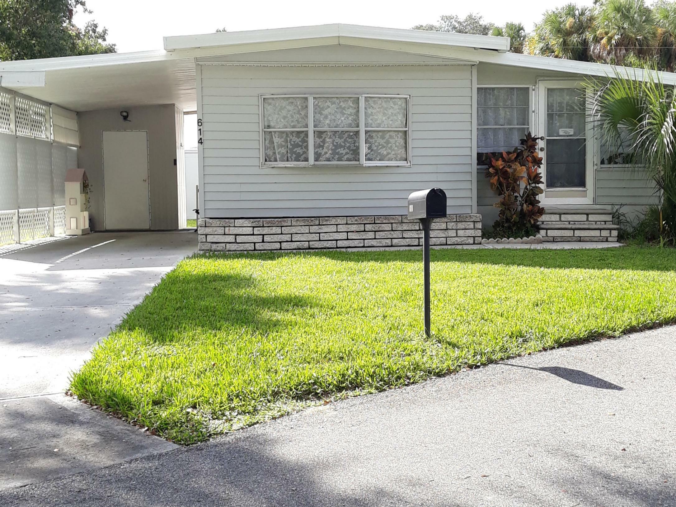 Property Photo:  614 Candle Court NE  FL 32907 