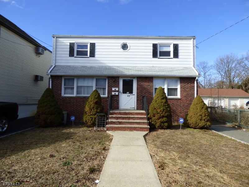 Property Photo:  37 Meade Street, Unit 2  NJ 07052 