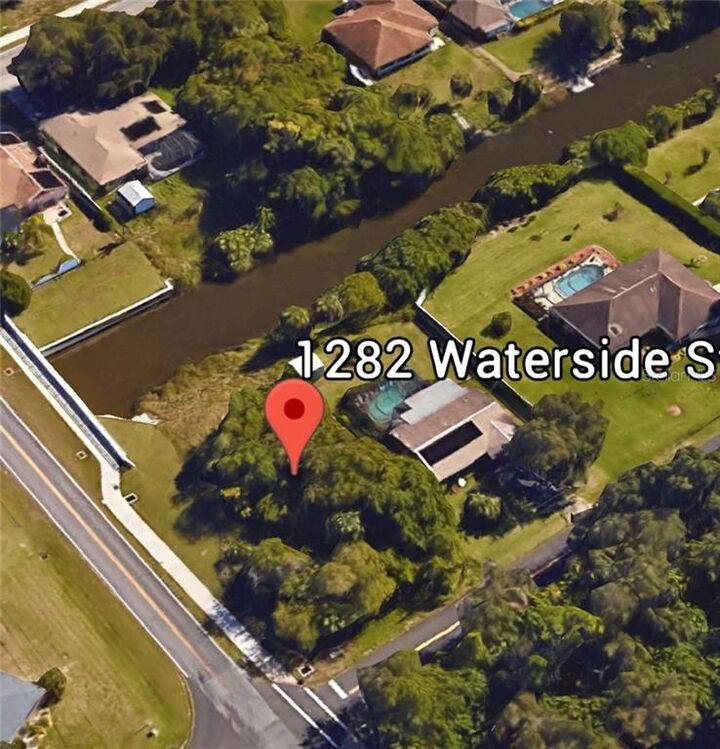 Property Photo: 1282 Waterside Street FL 33952