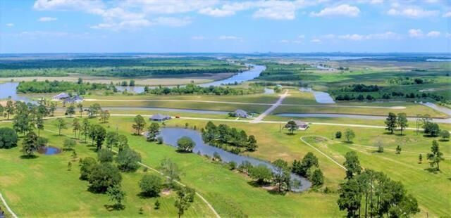 Property Photo:  15438 Elizabeth Drive  TX 77705 