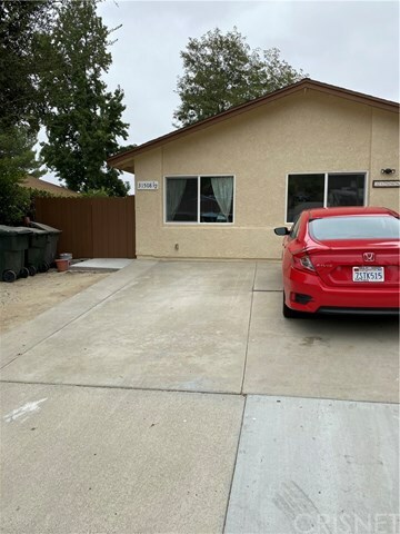 Property Photo:  31508 Hipshot Drive 1/2  CA 91384 