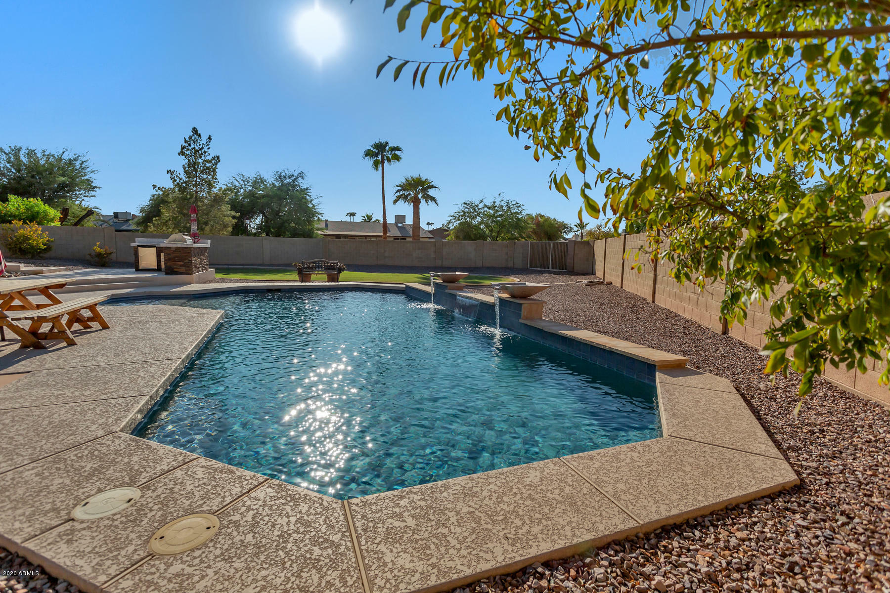 Property Photo:  1516 E Chilton Drive  AZ 85283 