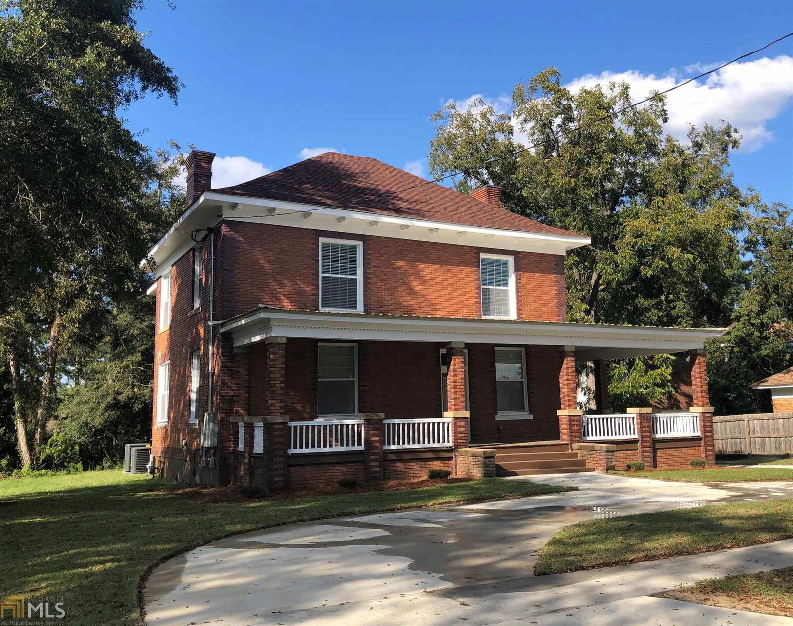 Property Photo:  507 Tucker St  GA 31021 