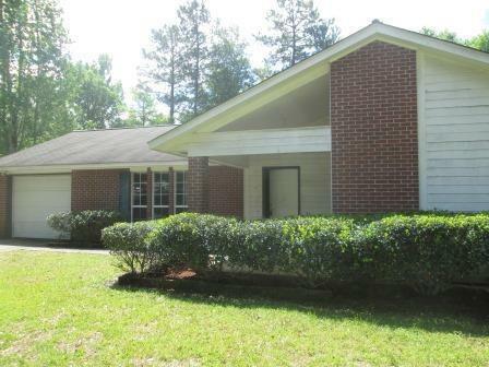 Property Photo:  125 Anita Dr.  MS 39401 