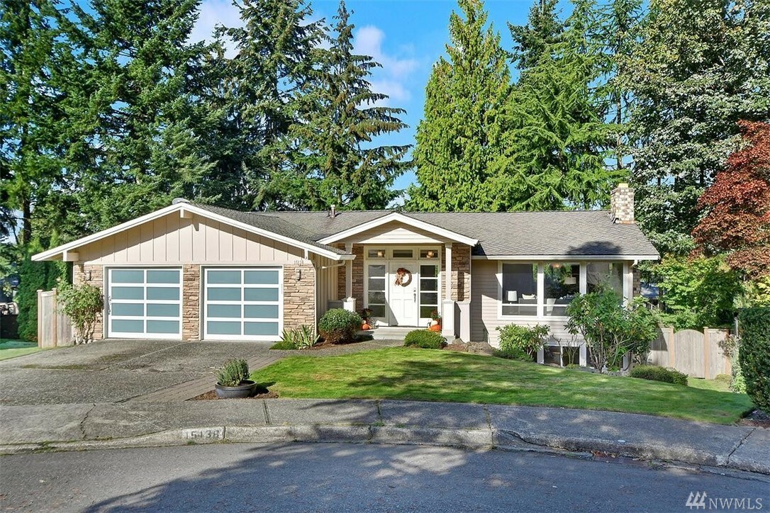 Property Photo: 15138 SE 48th Dr WA 98006