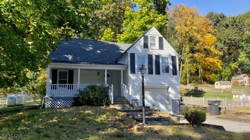 Property Photo:  6 Arch St  NJ 07439 