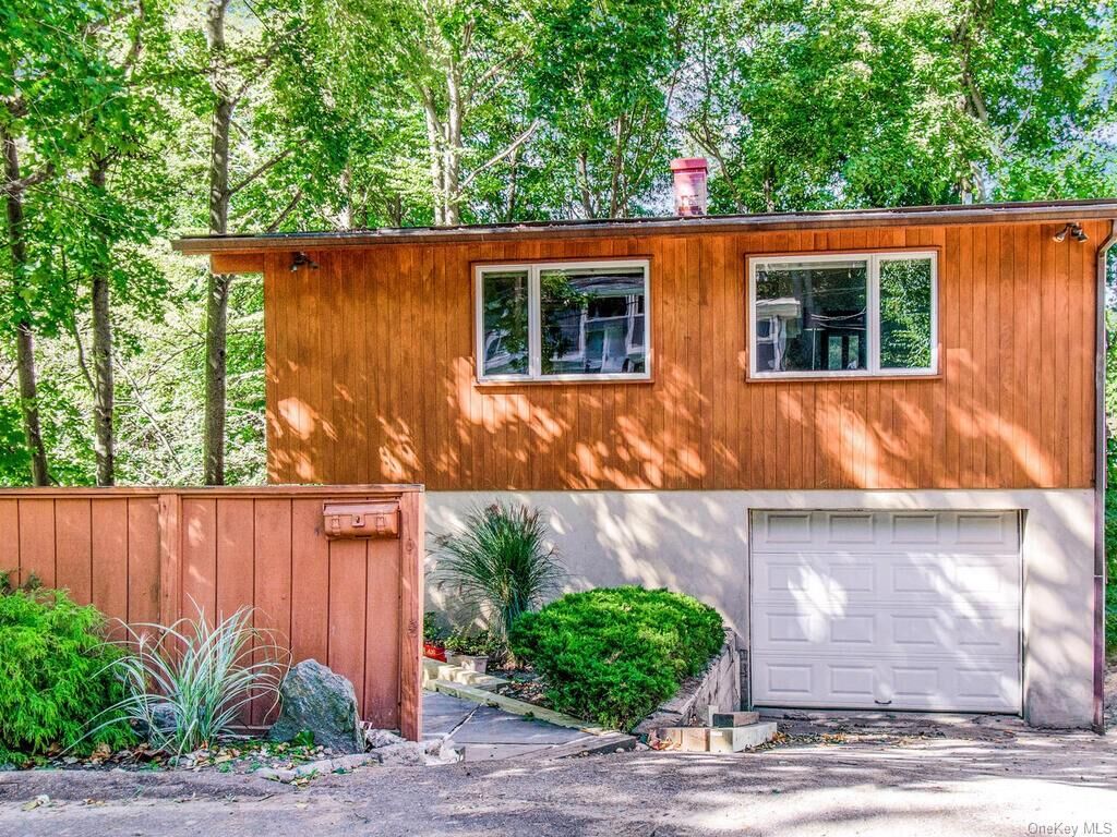 Property Photo:  19 Fairmont Avenue  NY 10502