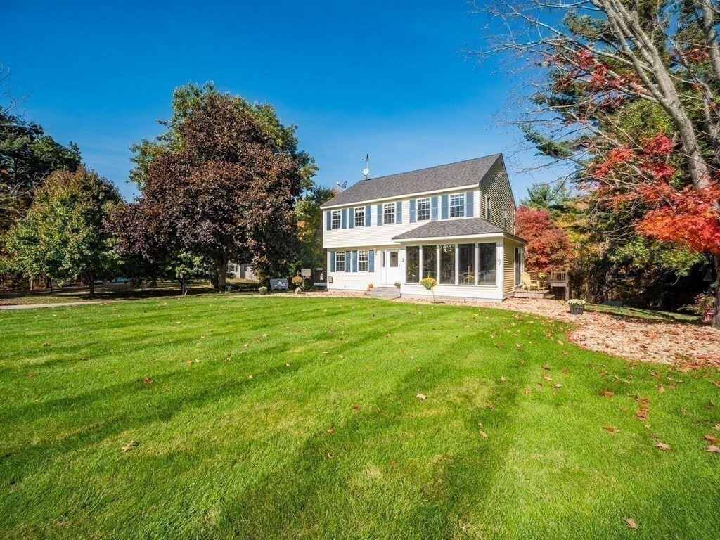 Property Photo: 2 Meadowview Ln MA 01886