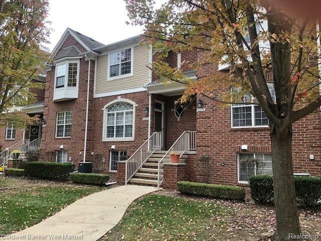 Property Photo: 6025 Windemere Lane MI 48316