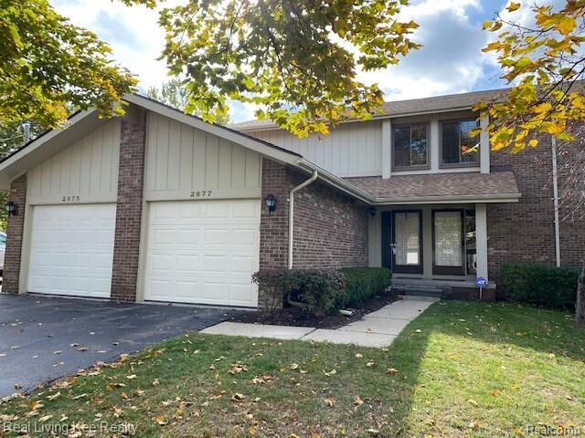 Property Photo:  2877 Trailwood Drive  MI 48309 