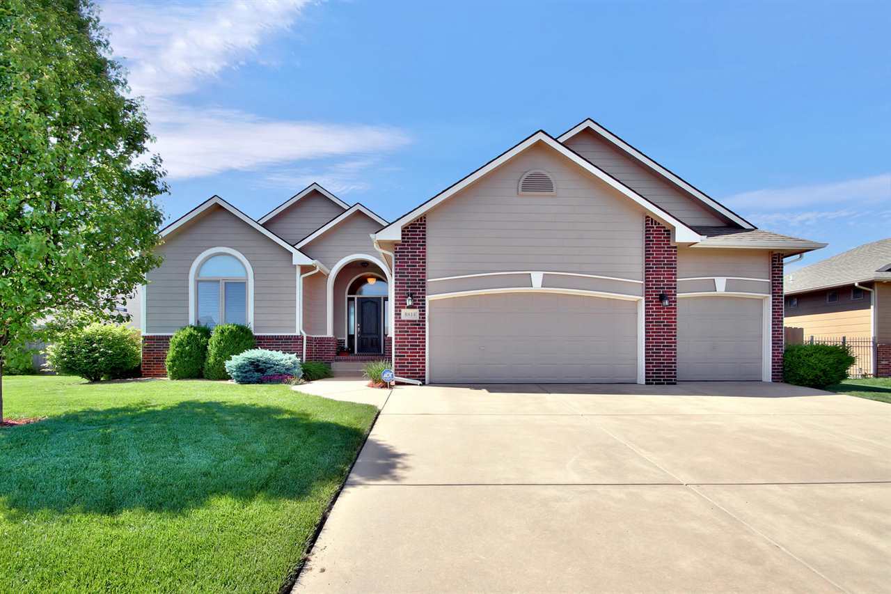 Property Photo:  8614 E Millrun St  KS 67226 