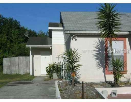 Property Photo:  966 Loquat Tree Road  FL 32811 