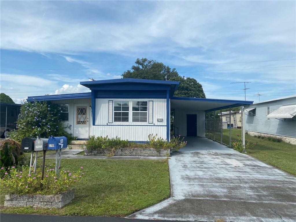 Property Photo:  37111 Sandra Avenue  FL 33542 