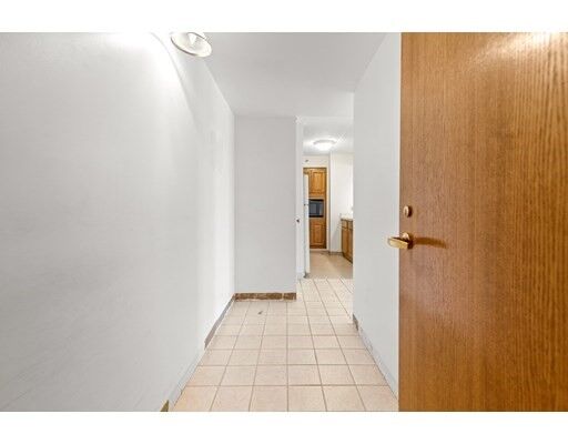 Property Photo:  60 Rantoul Street 401N  MA 01915 