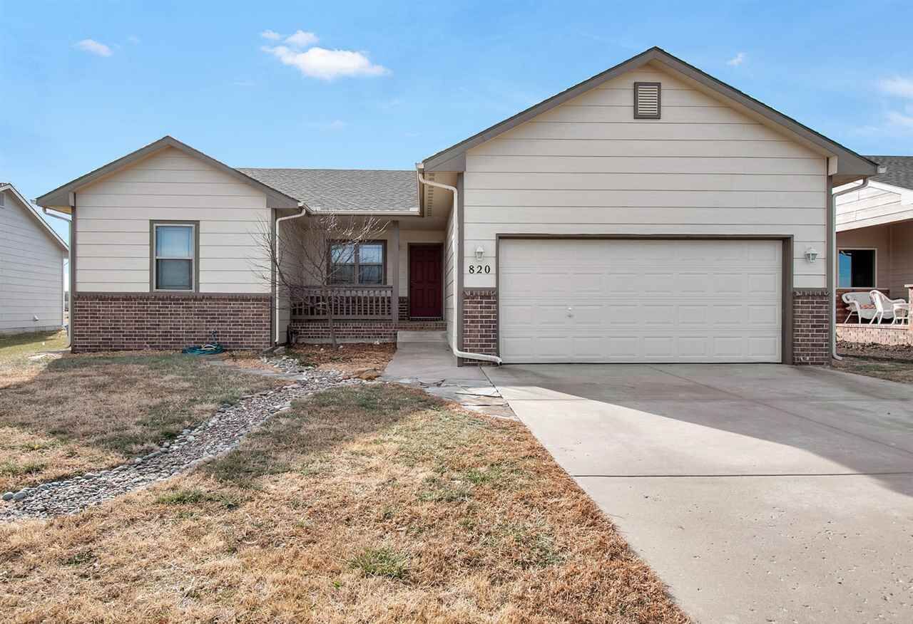 Property Photo: 820 N Redbud Ct KS 67147