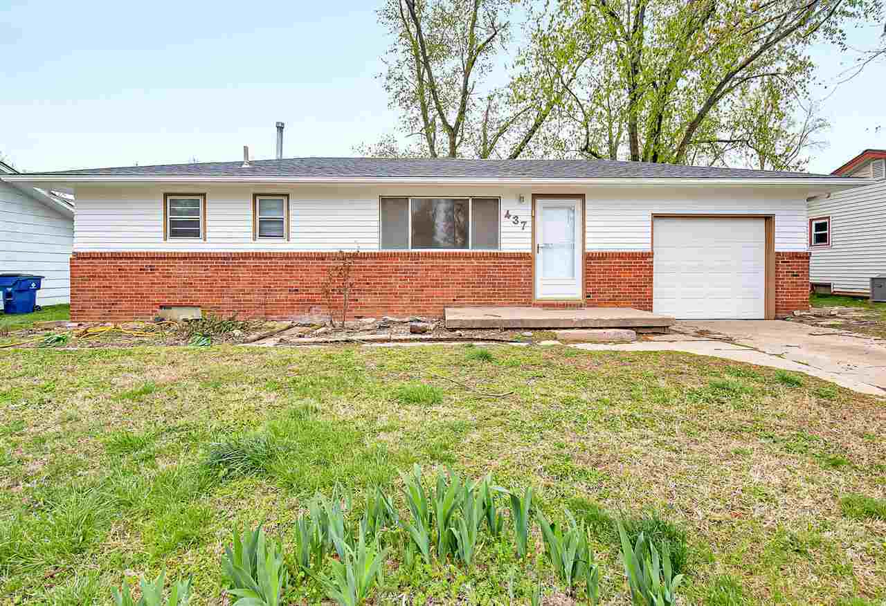 Property Photo: 437 W 5th KS 67060