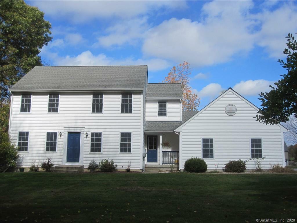 Property Photo: 740 Mansfield City Road CT 06268
