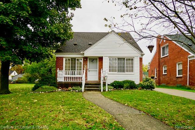 2731 Syracuse Street  Dearborn MI 48124 photo