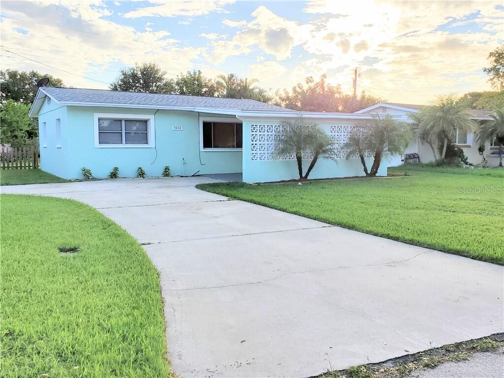 Property Photo:  5072 97 Terrace N  FL 33782 